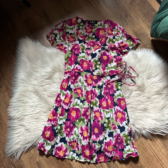 LULU’S Harbor Point Magenta Multi Floral Print Wrap Dress - Picture 5 of 7